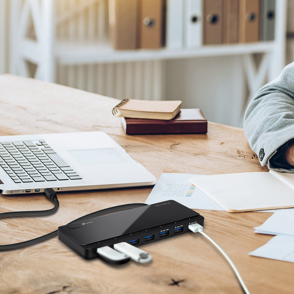 TP Link UH700 USB 3.0 7-Port Hub