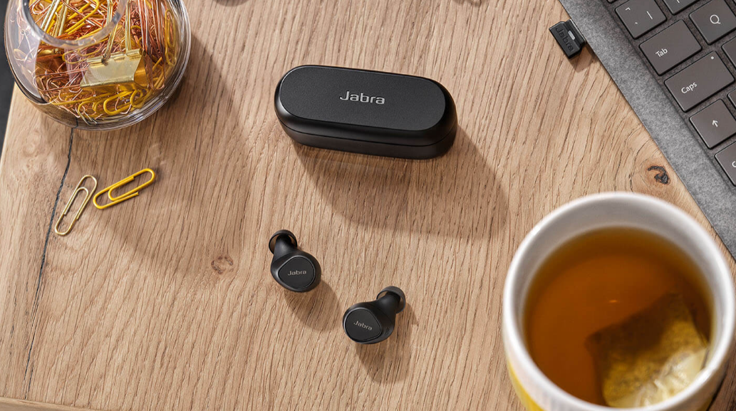 Jabra Evolve2 Buds, USB-A WLSSCHPD, Wireless charging Pad Active Noise-Cancellation